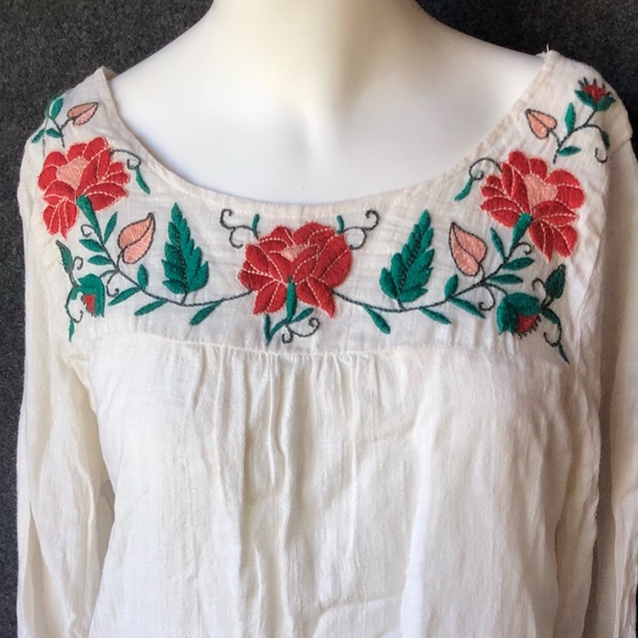 Lucky brand rare style peasant top w/detail stich - Picture 2 of 7